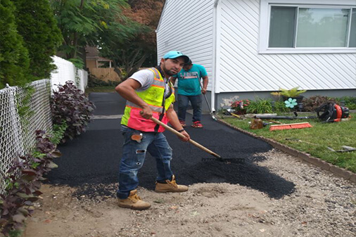 Asphalt Sealcoating